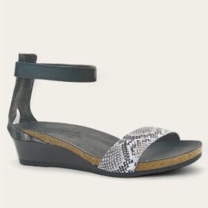 Naot Womens Pixie Black Ankle Strap Heels Size 39 8 8.5 Medium (B, M)